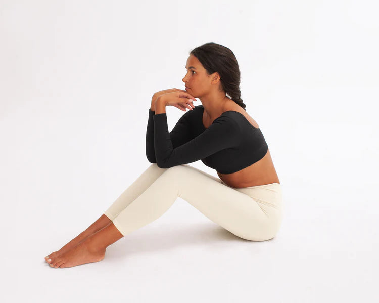 RECESS ON POINTE CROP TOP