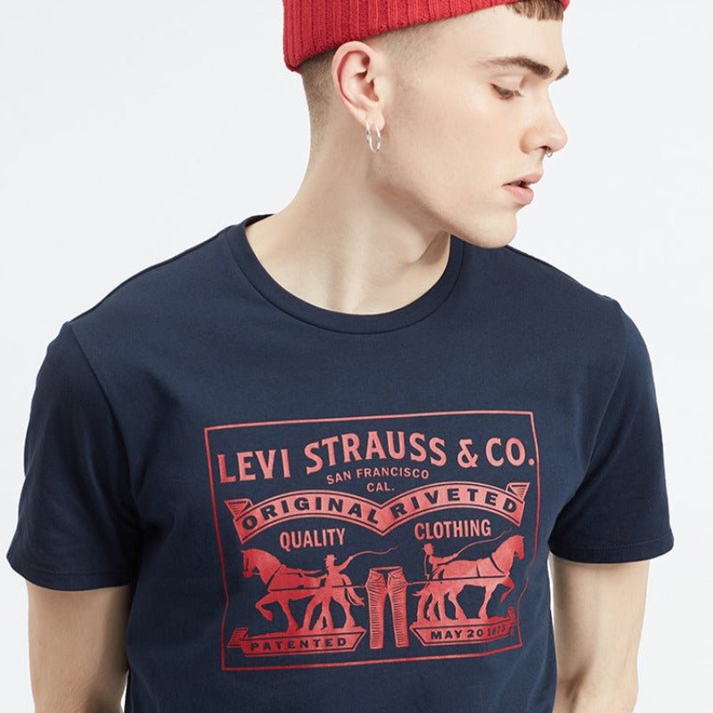 LEVI'S® 2-HORSE GRAPHIC TEE