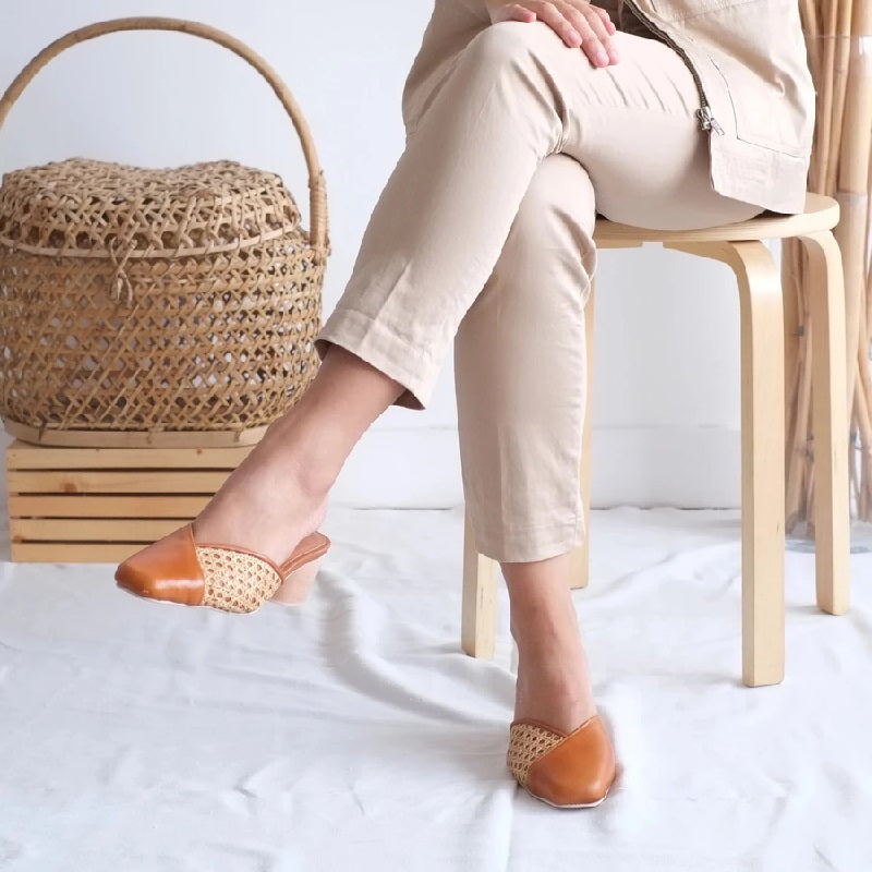 Inne Studios Sandra Square Toe Mule - Tan