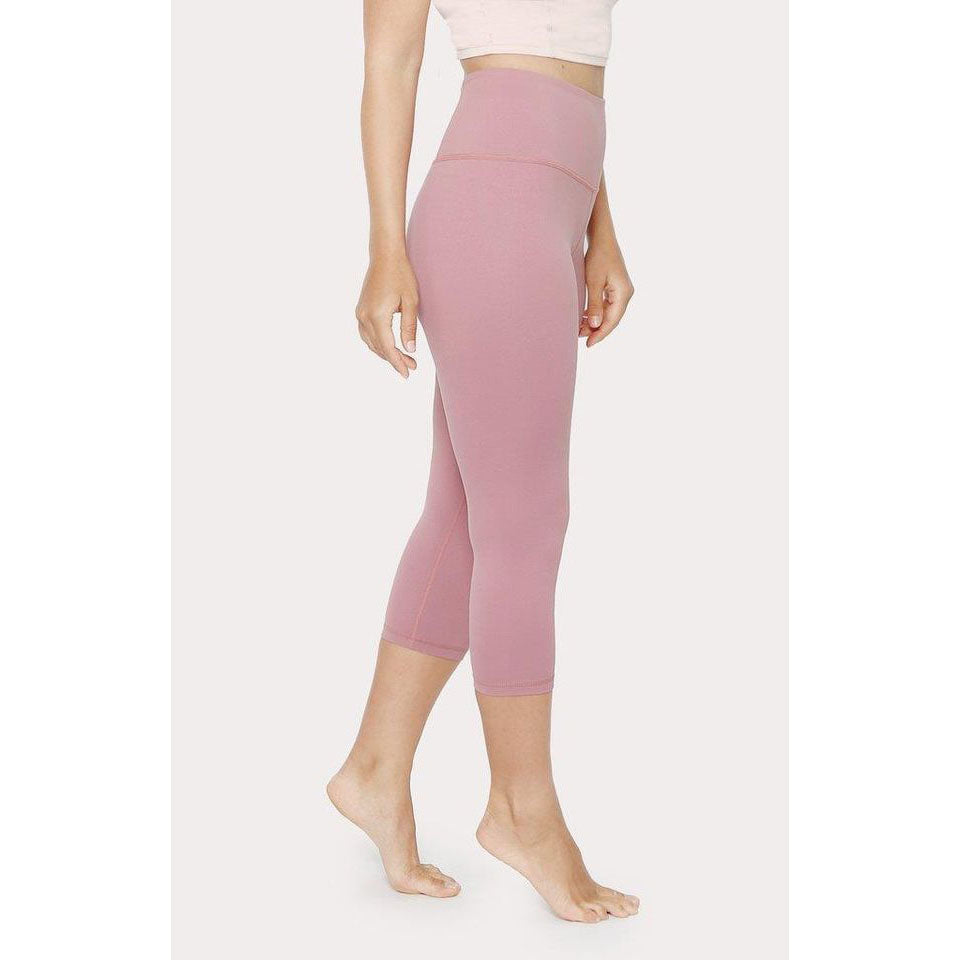 Atsui Women's Fitness Chikara Capri in Faded Rose