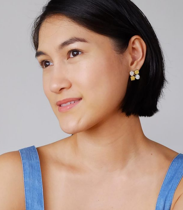 Lily Zaha Earrings in Gold