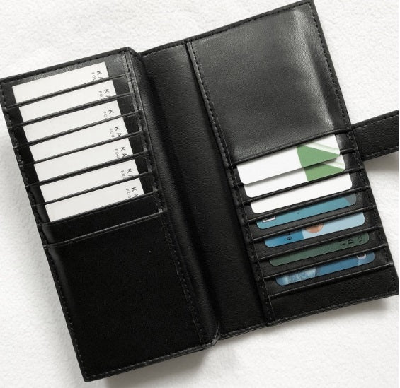 Katre Multi-Card Wallet in Raven