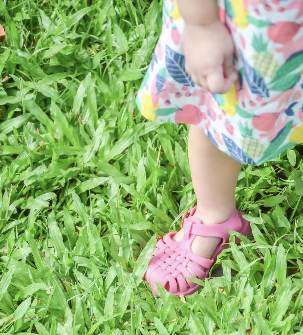 Laurel & Co. Children's Jelly Sandals