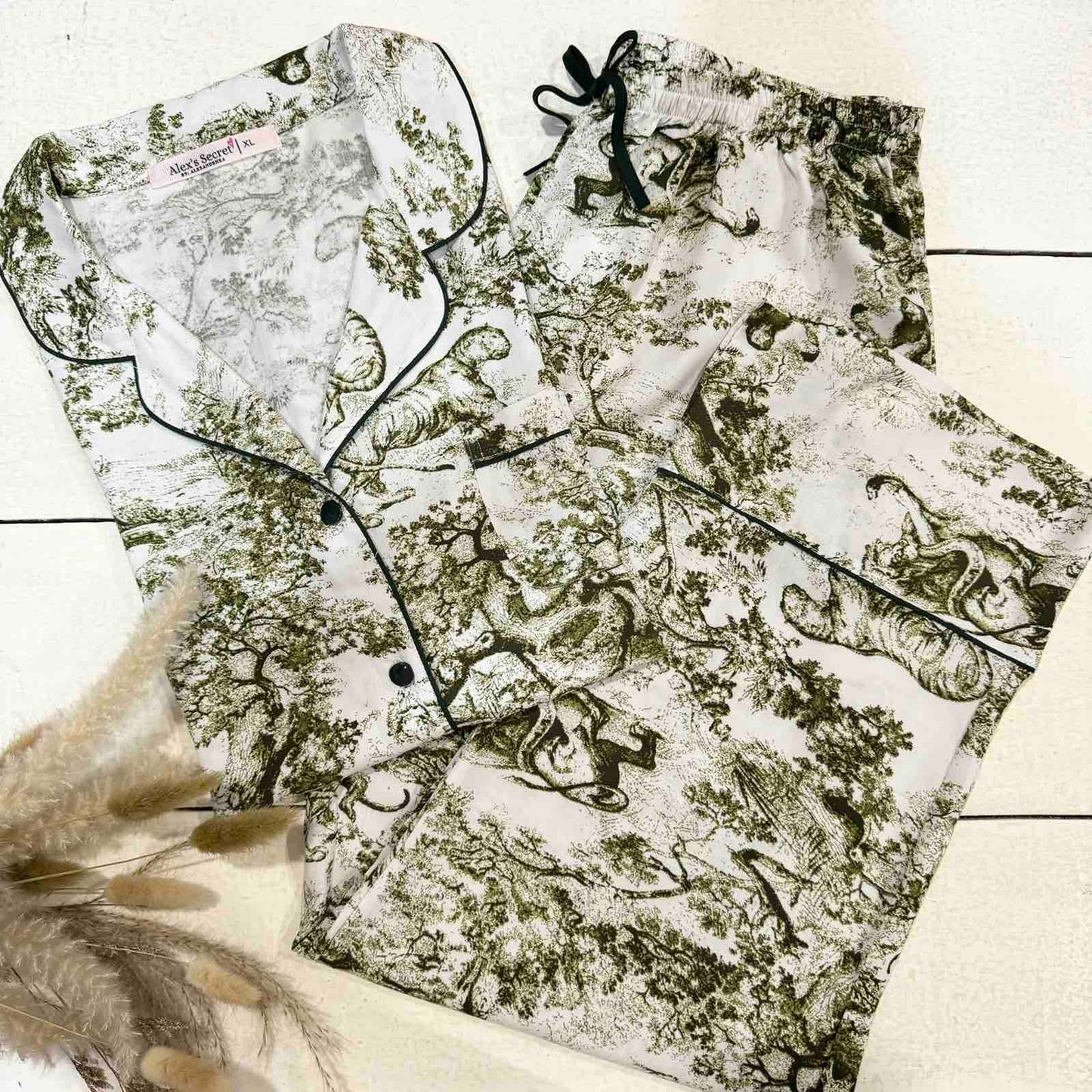 Alex's Secret Moss Toile De Jouy Set - Pajama Style