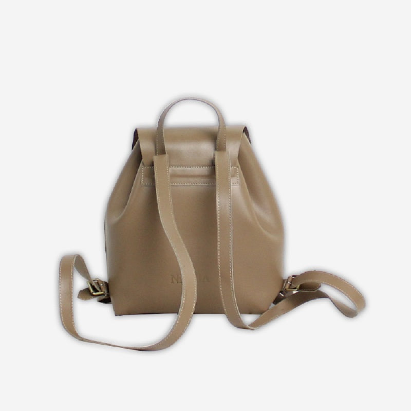 Niqua Secchio Backpack in Buff