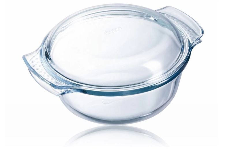 Pyrex Classic Round Casserole with cover 2.5L